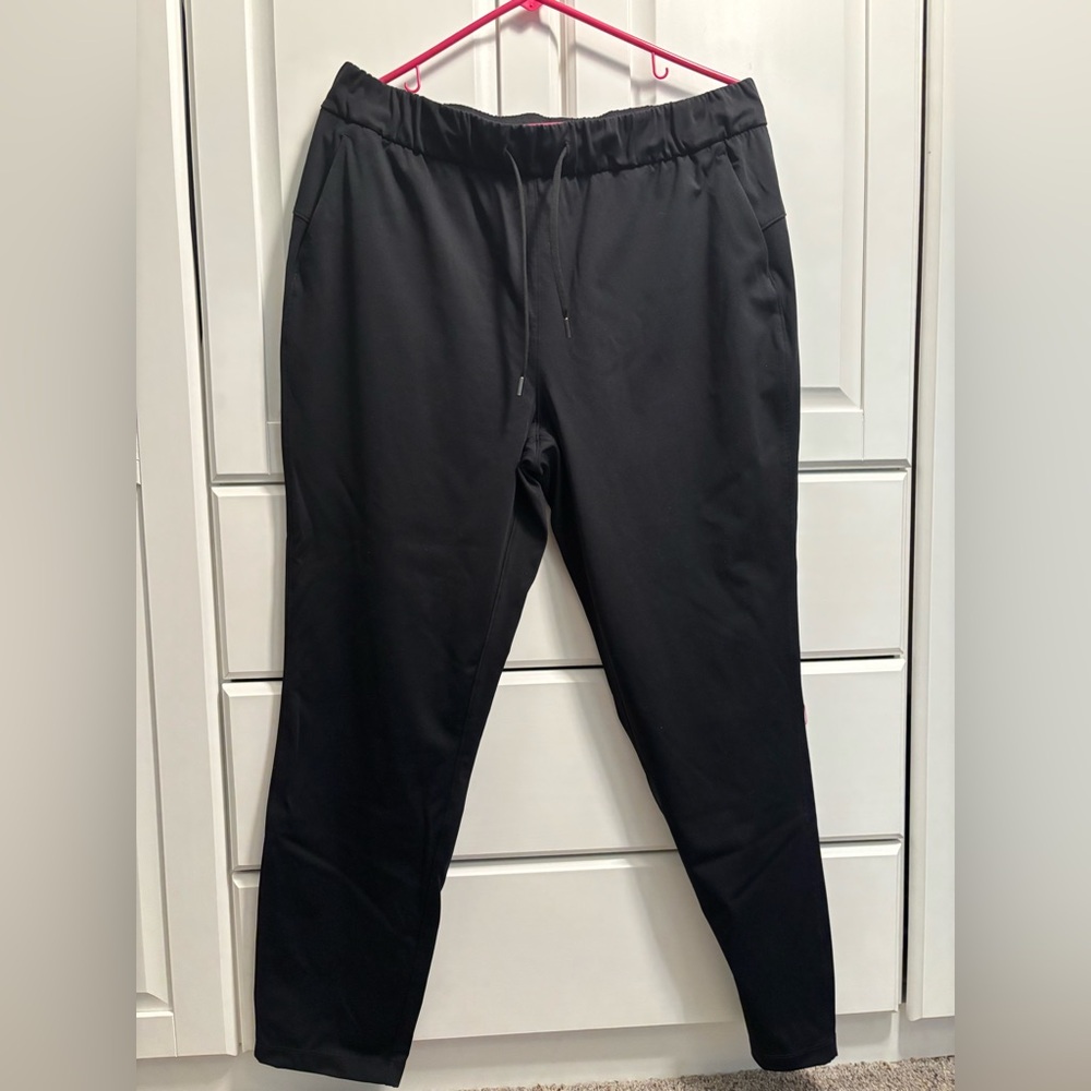CRZ YOGA Classic Black Joggers